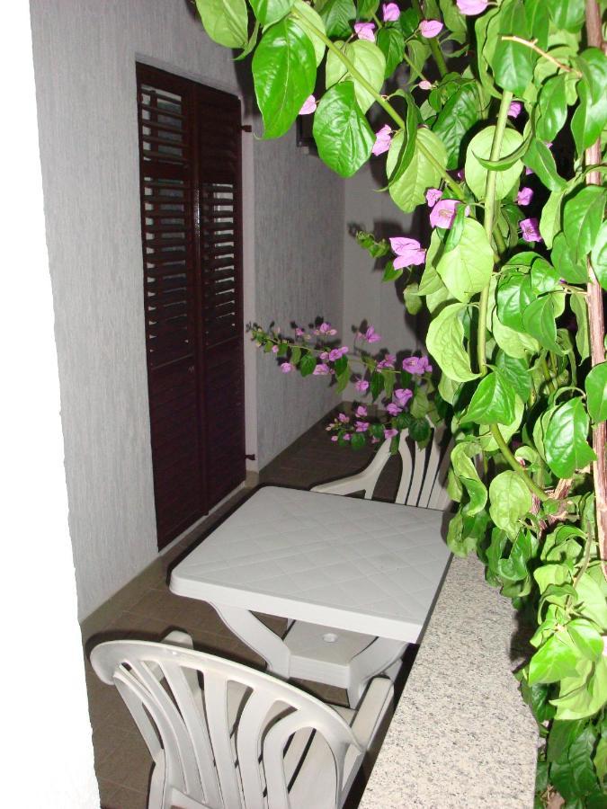 Apartments By The Sea Barbat, Rab - 17620 Barbat na Rabu Luaran gambar