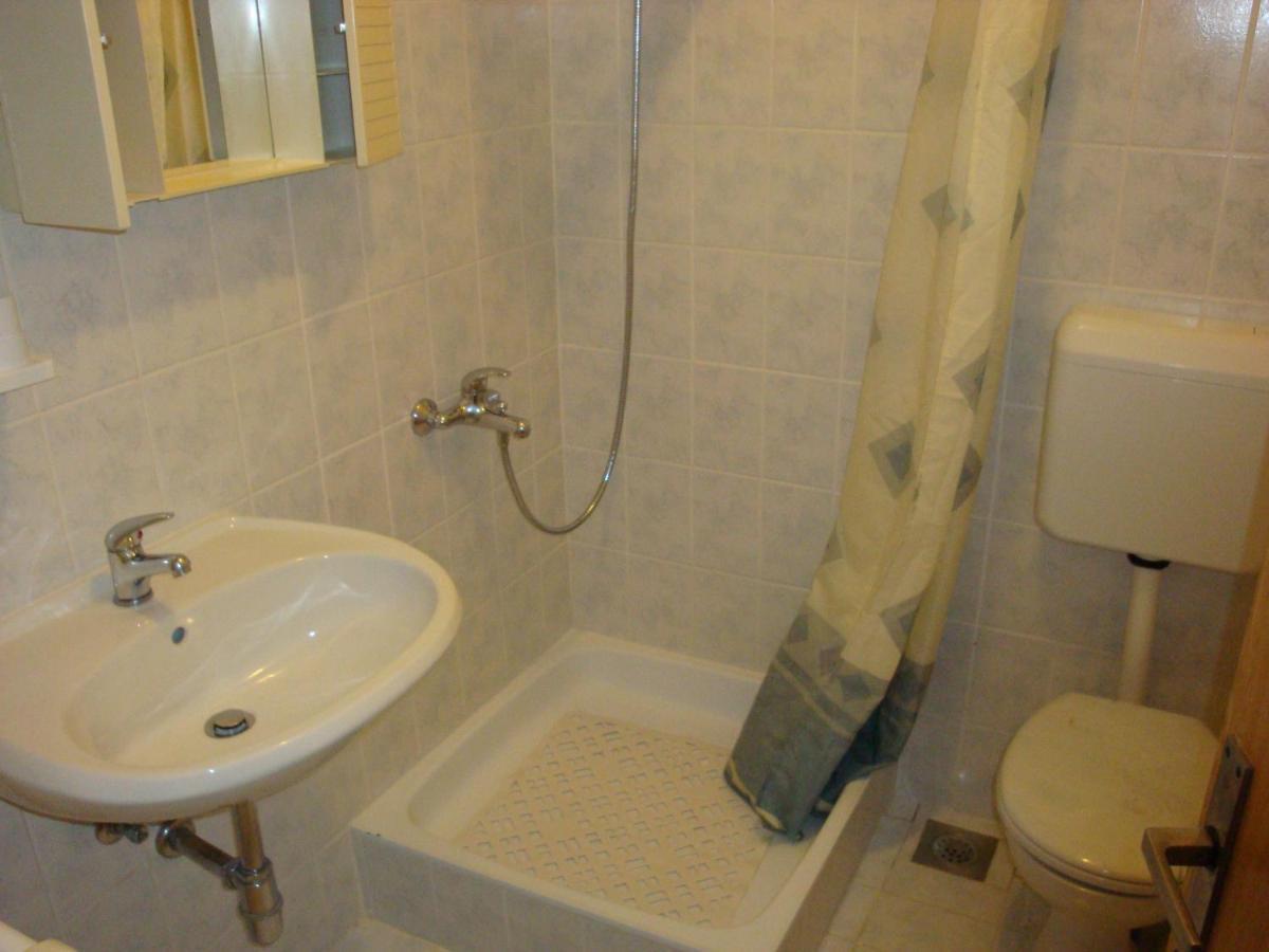 Apartments By The Sea Barbat, Rab - 17620 Barbat na Rabu Luaran gambar